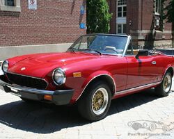 1979 Fiat Spider 2000 Convertible | Christmas around the world auction 2022 | Sonicbidder.com