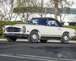 1969 Mercedes-Benz  280SL | The Scottsdale Auction | Bonhams | Jan 27, 2023
