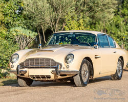 1967 Aston Martin DB6 Sports Saloon | The Scottsdale Auction | Bonhams | Jan 27, 2023