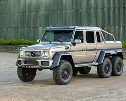 2015 Mercedes-Benz G63 AMG 6x6  | Les Grandes Marques du Monde à Paris | Bonhams