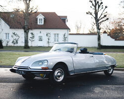 1968 Citroën DS21 Cabriolet | Les Grandes Marques du Monde à Paris | Bonhams