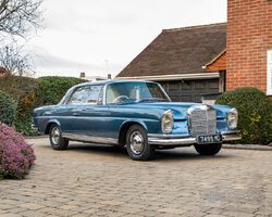 1962 Mercedes-Benz 220 SE | Historics Auctioneers | The London Classic Car Show Auction | 25th February 2023