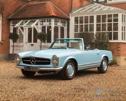 1964 Mercedes-Benz 230 SL Pagoda | Historics Auctioneers | The London Classic Car Show Auction | 25th February 2023