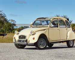 1991 Citroën 2CV6 Spécial | The Amelia Island Auction | Bonhams | March 2, 2023