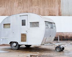 1948 Boles-Aero 14' Aluminum Travel Trailer | Estate of Mark Smith Auction | Gooding & Company | April 7, 2023