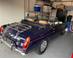 1973 MG B Roadster | Ascot Racecourse Sale - 8 April 2023 | Historics Auctioneers