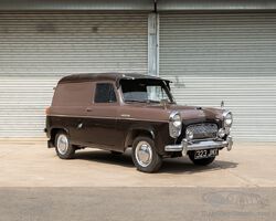 1956 Ford Thames Deluxe 7CWT Van | Ascot Racecourse Sale | 27 May 2023