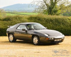 1990 Porsche 928 S4 | Ascot Racecourse Sale | 27 May 2023