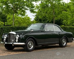 1961 Bentley S2 Continental Coupé by H.J.Mulliner   | Windsor View Lakes Sale - July 2023 | Historics Auctioneers