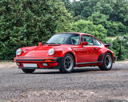 1987 Porsche 911 Super Sports | Windsor View Lakes Sale - July 2023 | Historics Auctioneers