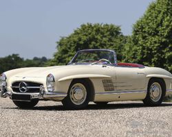 1962 Mercedes-Benz 300 SL Roadster | London Auction | Gooding & Company | September 1, 2023