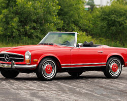 1971 Mercedes-Benz 280 SL | Pebble Beach Auctions | Gooding & Company