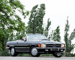 1989 Mercedes-Benz SL | RM Sotheby's | Munich