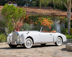 1952 Bentley Mark VI Cabriolet by Graber | RM Sotheby's | Arizona