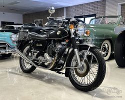 1972 Norton 750 Commando "Fastback" | Classic Promenade