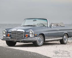 1971 Mercedes-Benz 280SE 3.5 Cabriolet | Amelia Island Auction | Gooding & Company | March 1, 2024