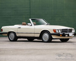 1986 Mercedes-Benz 560SL | The Amelia Island Auction 2024 | Bonhams|Cars