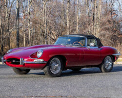 1968 Jaguar E-Type Series 1 ½ 4.2 Roadster | The Amelia Island Auction 2024 | Bonhams|Cars