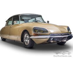 1971 Citroen DS21 Pallas | Selections from the Mullin Collection Auction | Gooding & Company | April 26, 2024