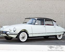 1967 Citroen ID19 | Selections from the Mullin Collection Auction | Gooding & Company | April 26, 2024