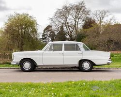 1965 Mercedes-Benz 300SE Fintail | Historic Auctioneers | Farnborough International | 11th May 2024
