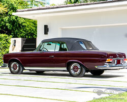 1970 Mercedes-Benz 280 SE 3.5 Cabriolet | RM Sotheby's | Monterey