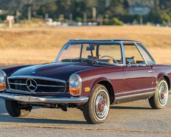 1971 Mercedes-Benz 280 SL Pagoda | Monterey Jet Center auction 2024 | Broad Arrow Auctions