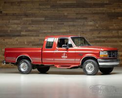 1993 Ford 150 XLT Truck | The Auburn Auction | August 29 - 31