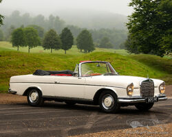 1962 Mercedes-Benz 300 SE Cabriolet | Goodwood Revival Sale 2024 by Bonhams|Cars