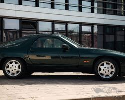 1989 Porsche 928 Club Sport