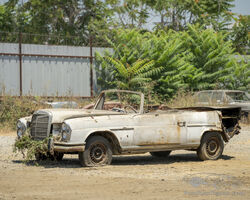 1965 Mercedes-Benz 220 SE Cabriolet | RM Sotheby's | The Junkyard: Online