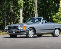 1987 Mercedes-Benz 560 SL | The Chattanooga Auction 2024 | 12 October 2024