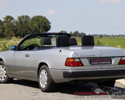 1992 Mercedes-Benz Cabrio 300 CE-24 Aut | Carrosso Classic- & sportscars