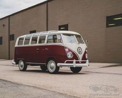 1967 Volkswagen Type 2 '21-Window' De Luxe Sunroof Microbus | RM Sotheby's | Arizona
