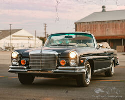 1971 Mercedes-Benz 280 SE 3.5 Cabriolet | RM Sotheby's | Sealed - 1971 Mercedes-Benz 280 SE 3.5 Cabriolet