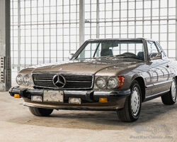 1989 Mercedes-Benz 560SL | The Scottsdale Auction 2025 by Bonhams|Cars