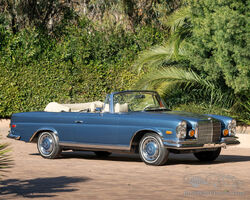 1970 Mercedes-Benz 280 SE 3.5 Cabriolet | RM Sotheby's | Miami