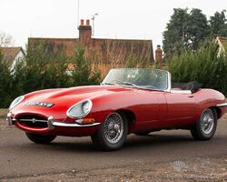 1961 Jaguar E-Type 3.8 ' Flat Floor ' Roadster | Symphony of Spring; Ascot Racecourse 2025 | Historics Auctioneers
