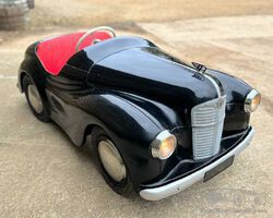 1962 Austin J40 Pedal Car | Symphony of Spring; Ascot Racecourse 2025 | Historics Auctioneers