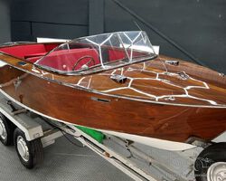 1972 Boesch 510 Ski Boat | Symphony of Spring; Ascot Racecourse 2025 | Historics Auctioneers