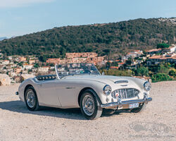 1957 Austin-Healey 100-6 BN4 | RM Sotheby's | Shift Online: Europe and Middle East