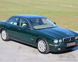 2004 Jaguar XJ 3.5 V8 | Carrosso Classic- & sportscars