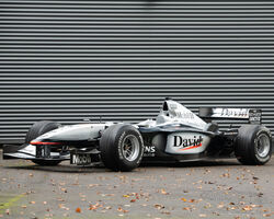 2001 McLaren MP4-16 | RM Sotheby's | Milan