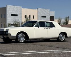 1967 Lincoln Continental | Classic Promenade