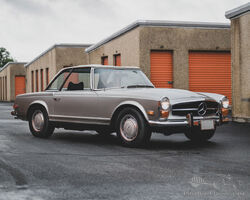 1971 Mercedes-Benz 280 SL 'Pagoda' | RM Sotheby's | Monterey