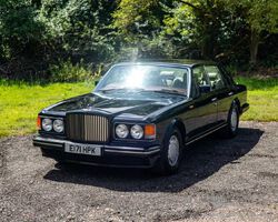 1988 Bentley Turbo R | The Summer Serenade; Windsorview Lakes 2025 | Historics Auctioneers