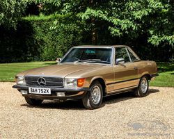 1981 Mercedes-Benz 280 SL | The Summer Serenade; Windsorview Lakes 2025 | Historics Auctioneers