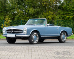 1969 Mercedes-Benz 280 SL 'Pagoda' | RM Sotheby's | Paris