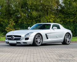 2013 Mercedes-Benz SLS AMG Coupé | RM Sotheby's | Paris
