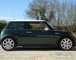 2004 Mini COOPER S